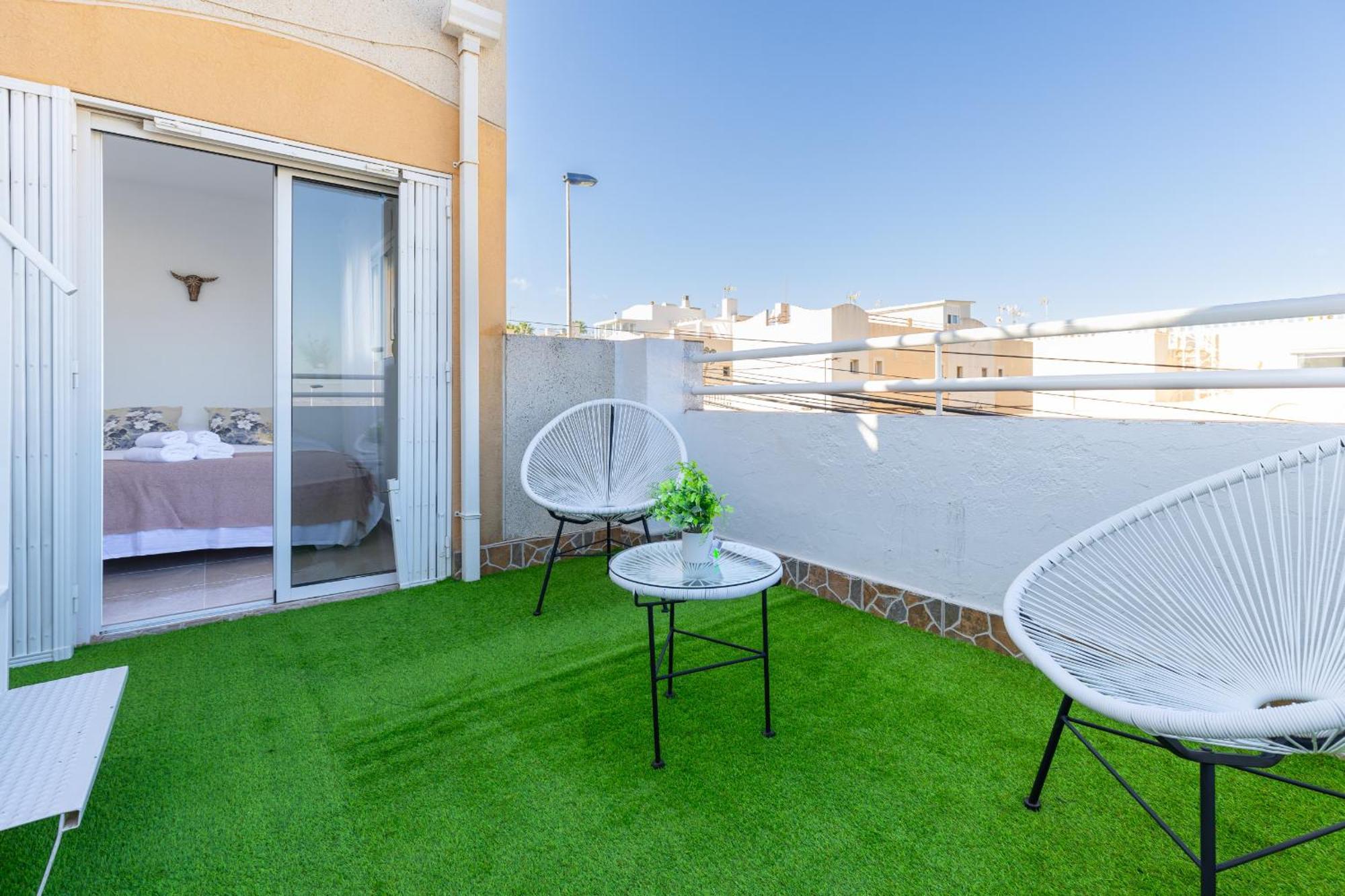 Blue Lagoon By Fidalsa Torrevieja Exterior foto